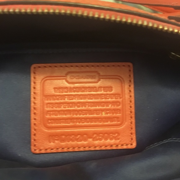 Authentic Coach Purse - Picture 3 of 5